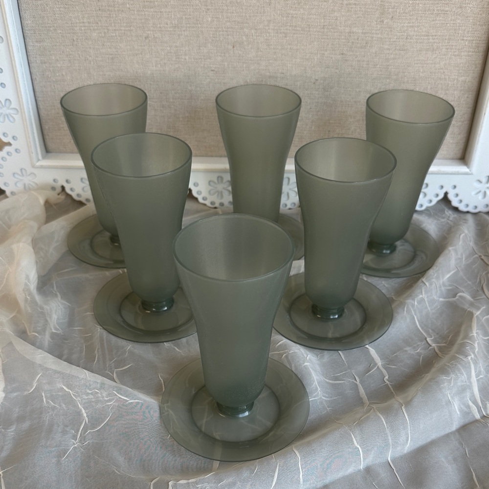 Vintage Tupperware Frosted Smoke Grey Parfait Cups - Set of 6